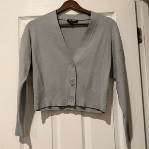 Express Cropped Button-Front Cardigan in Sage Green